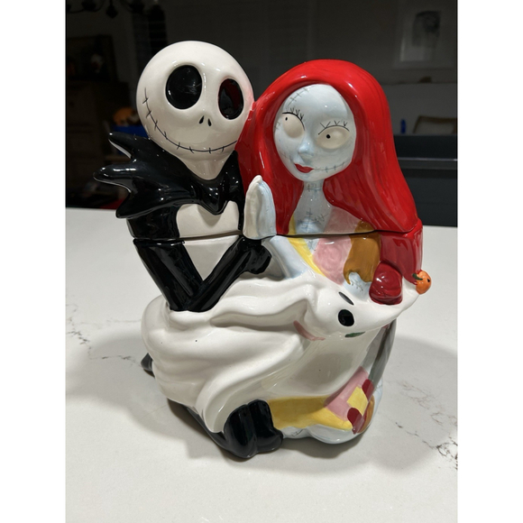 Disney Other - Disney nightmare Before Christmas Cookie Jar Jack And Sally